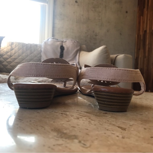 EUC Rampage Ram-Candia Sandals. Size 11M. Nat Microsde color. - Picture 3 of 5